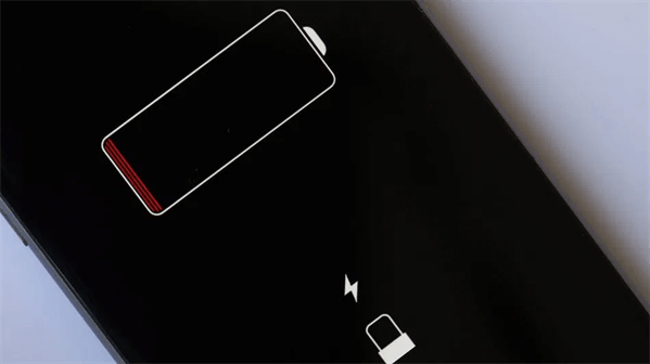 iPhone 13 Pro Max battery draining